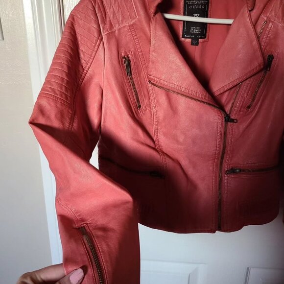 Stunning pink moto jacket by Guess jeans. - Picture 11 of 11